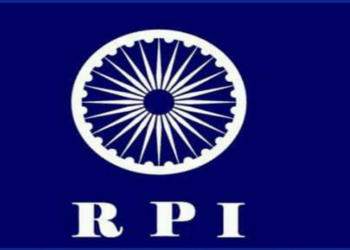 राजकारण कोणासाठी?