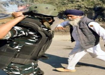 “दिल्ली चलो” आंदोलन करणाऱ्या शेतकऱ्यांवर दंगल-खुनाचे गुन्हे दाखल