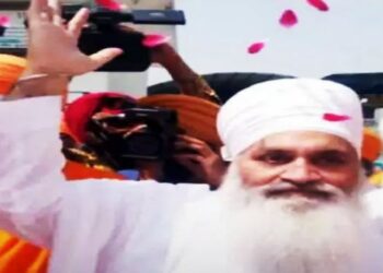 शेतकरी  आत्महत्या गोळी झाडून स्वत:ला संपवले ; शेतकरी आंदोलन