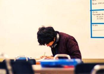 NEET Exam नीट परीक्षा