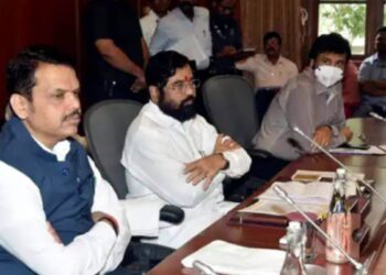 भाजप शिंदे दिल्ली दौरा All is not well between BJP and Shinde group? Eknath Shinde's Delhi tour canceled