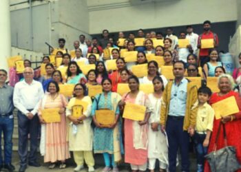 लुम्बिनी मध्ये लिप्यांतर केल्यामुळे बुद्धांचे जन्मस्थळ Finding the birth place of Buddha in Lumbini and transliterating the inscription on the pillar there confirmed the birth place of Buddha -