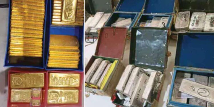 इडी ची मोठी कारवाई मुंबईतून 91.5 किलो सोनं, 340 किलो चांदी जप्त 91.5 kg of gold, 340 kg of silver seized in Mumbai by ED raids