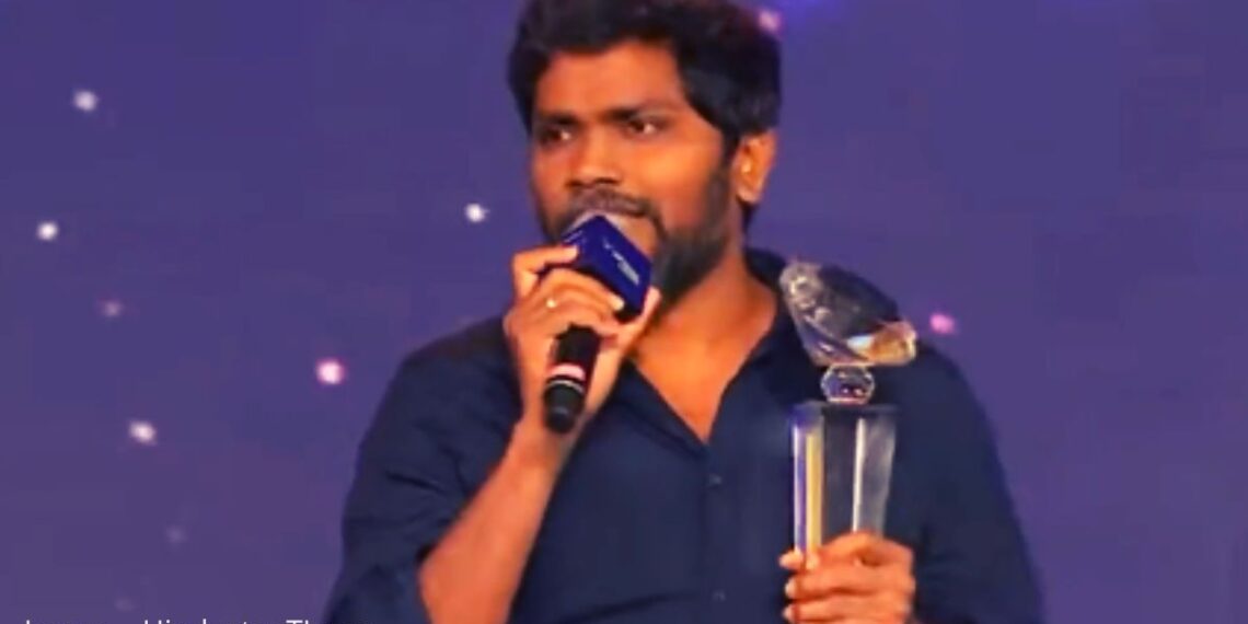 दिग्दर्शक पा रंजित यांना ओटीटी प्ले पुरस्कार Director Pa Ranjith felicitated with OTT Play Awards