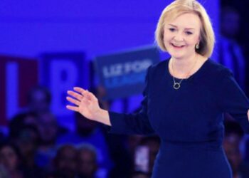 लिझ ट्रस ब्रिटनच्या नव्या प्रधानमंत्री भारतीय वंशाच्या ऋषि सुनक यांचे स्वप्न भंगले Liz Truss is the new Prime Minister of Britain The Indian origin Rishi Sunak dream was shattered