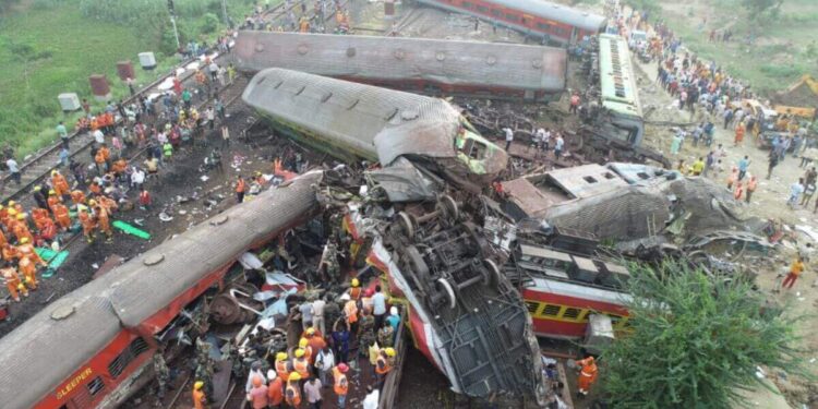 बालासोर रेल्वे अपघात ट्रेन अॅक्सिडेंट coromandel express Balasore train accident latest update