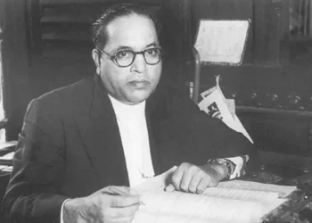 मद्रास कोर्ट: डॉ.आंबेडकर यांचा फोटो लावता येणार नाही,फक्त गांधी,तिरुवल्लुवर Madras Court Dr. Ambedkar's photo cannot be displayed in the court, only photos of Gandhi and Thiruvalluvar