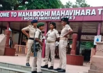 महाबोधी विहार जवान मृत्युमुखी फायरिंग गोळीबार Bullets fired from BSAP jawan's gun in Mahabodhi Vihar