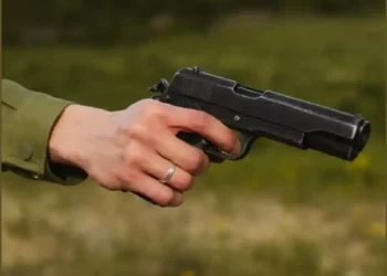 उत्तर प्रदेश भाजप अनुज चौधरी हत्या Uttar Pradesh BJP leader Anuj Chaudhary shot dead outside his house in Moradabad