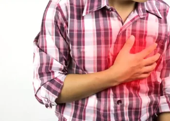 गरबा हार्ट अटॅक मृत्यू हृदयविकाराचा झटका Garba players make over 1100 emergency calls, govt on alert after spate of deaths