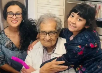 अमर्त्य सेन निधनाची बातमी News of death of Nobel laureate Amartya Sen is false