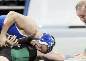 कुस्तीपटू प्रशिक्षक नाही The academy in Pune has not had a coach for five years, the women wrestlers are training on their own