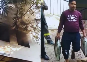 UP Farrukhabad 800 EVM burned