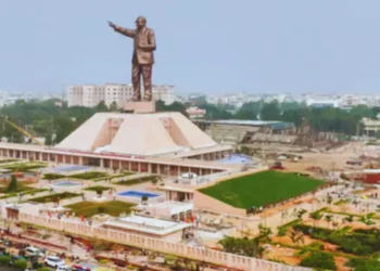 आंबेडकरांच्या 125 फूट उंच पुतळ्याचे उद्घाटन Andhra Pradesh Vijaywada Ambedkar Statue