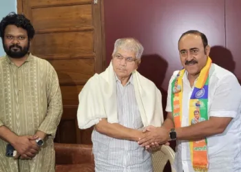 कांग्रेसचे नेते, राष्ट्रीय सचिव, आमदार अनीस अहमद यांचा वंचित बहुजन आघाडी Congress leader, National Secretary, MLA Anees Ahmed joins Vanchit Bahujan Aghadi