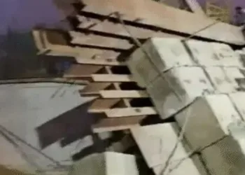 गुजरात च्या आणंदमध्ये बुलेट ट्रेन चा पूल कोसळला Bullet Train Bridge Collapses in Gujarat's Anand